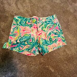 Fun Lilly Pulitzer summer print shorts
